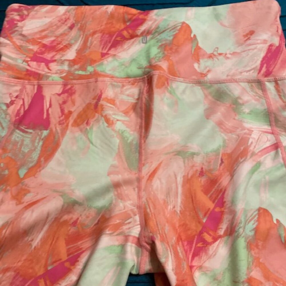 Abstract Pattern Workout Pants - Picture 3 of 5